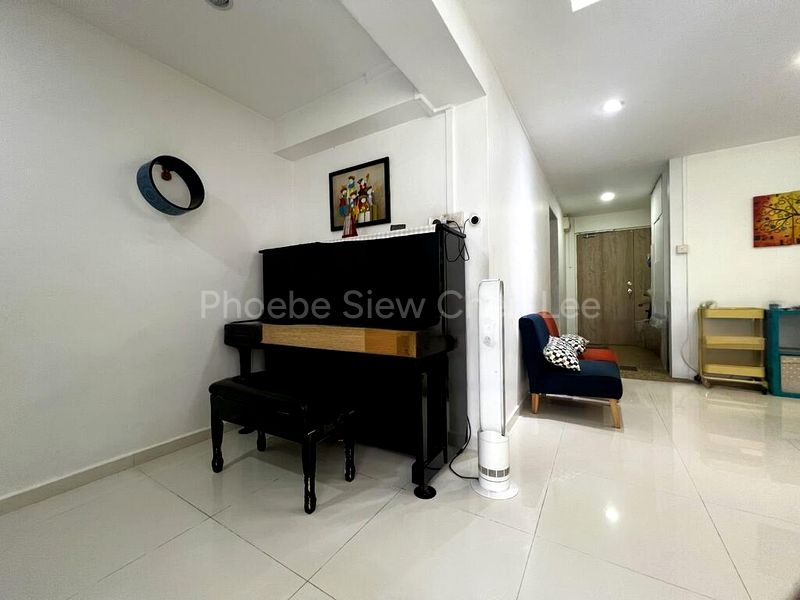 5 Room (5I) HDB for Sale in  584 Woodlands Drive 16 - Image 13